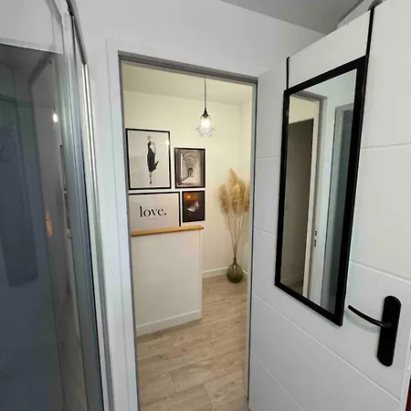 Holiday home Maison Lyloni Meral
